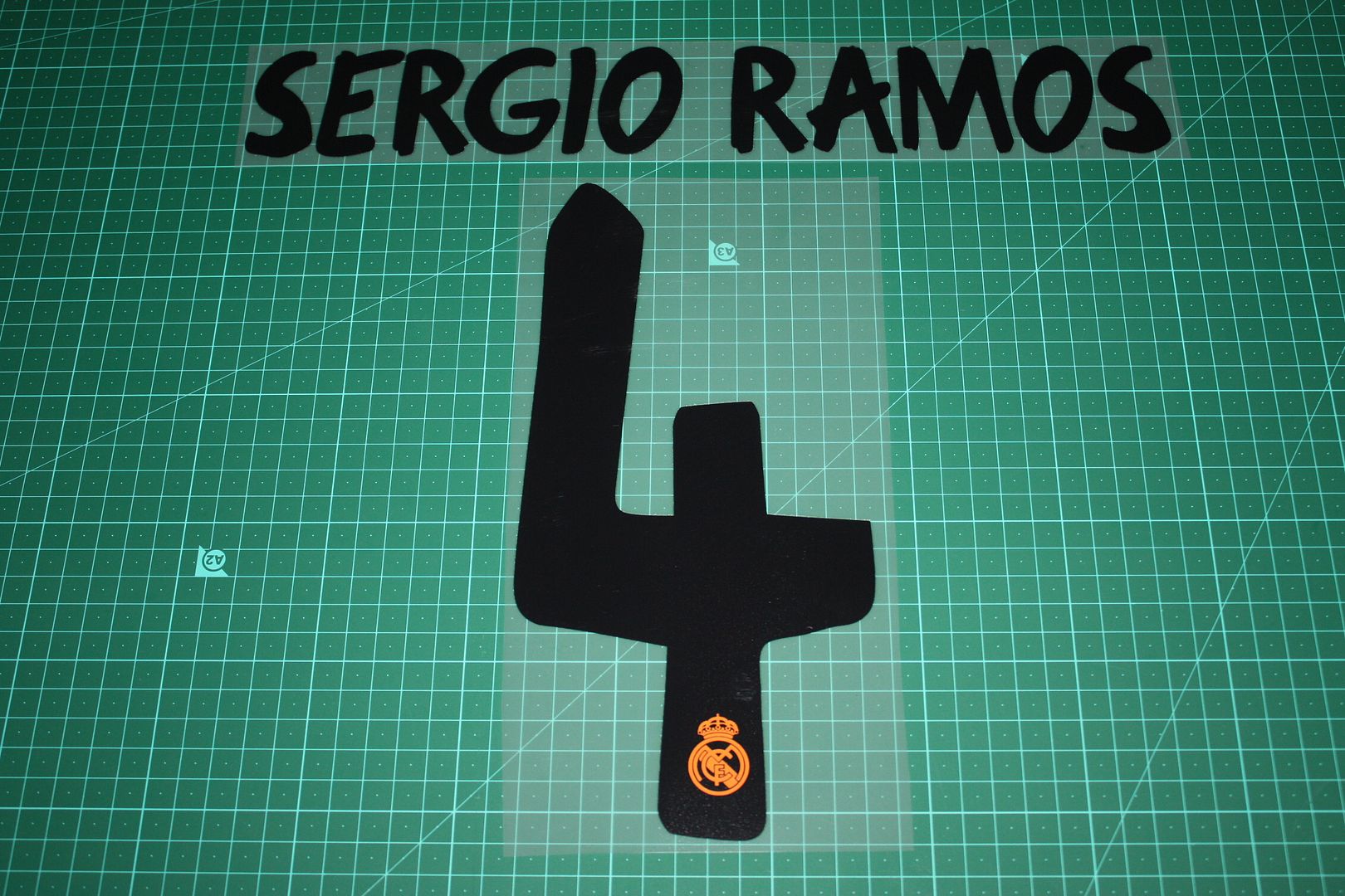 Real Madrid 13/14 #4 SERGIO RAMOS Homekit / Awaykit Nameset